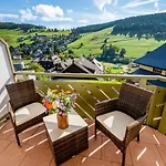 Engel - Familotel Hochschwarzwald 2* Todtnauberg