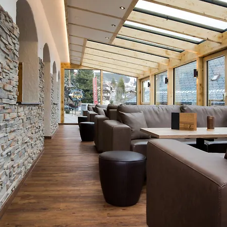 Engel - Familotel Hochschwarzwald Otel Todtnauberg